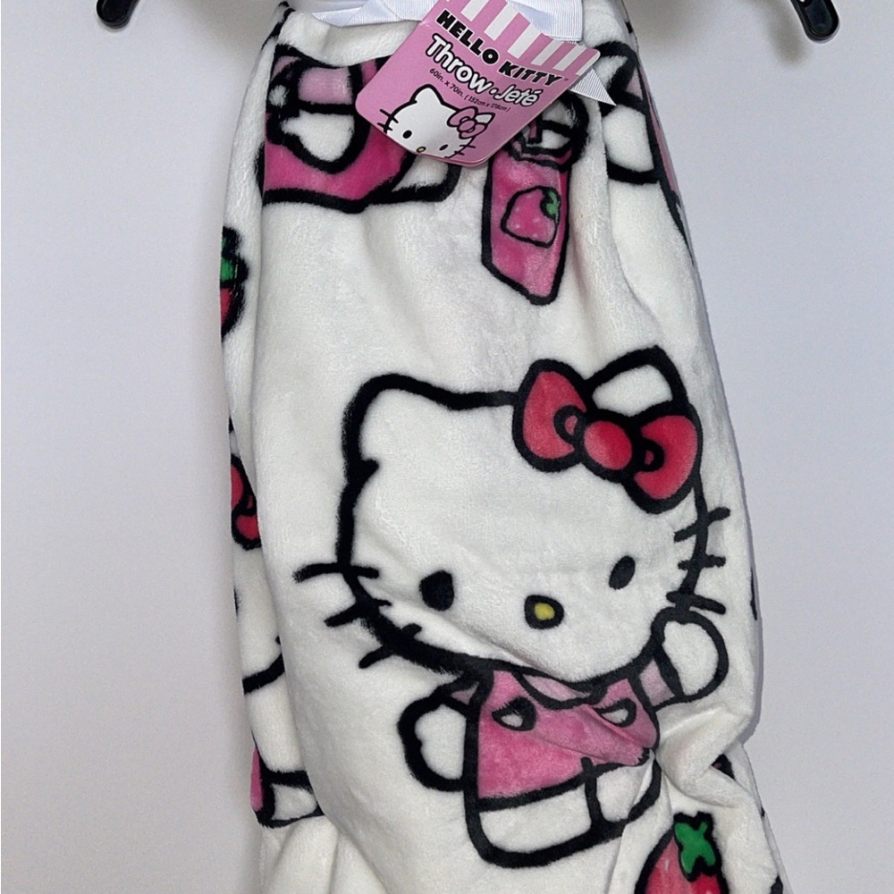 Hello Kitty Pink and White Blanket